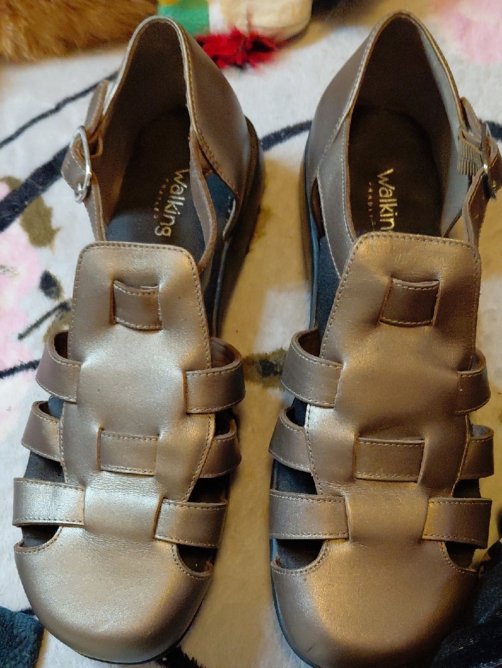 Walking Cradles Women's Metallic Bronze Strappy Fisherman Sandals
